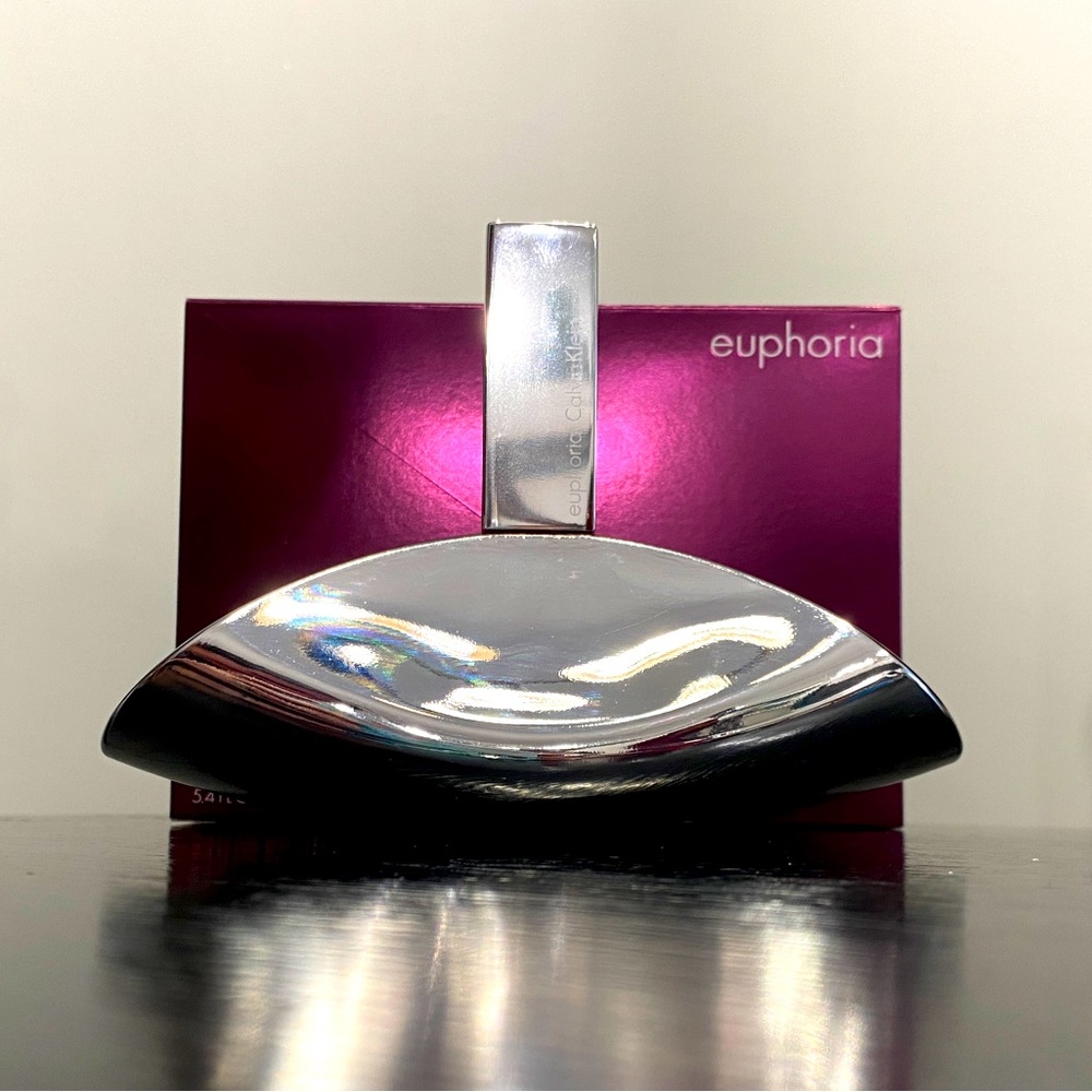 Calvin Klein Euphoria Perfume